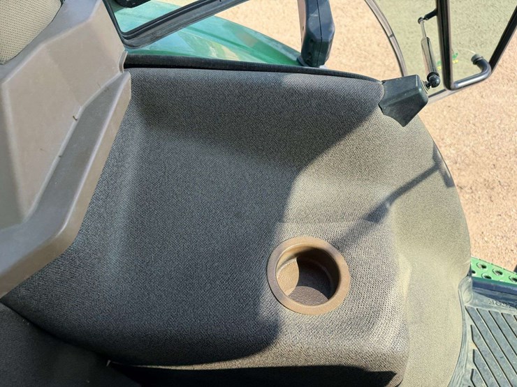 2005-john-deere-7820-image-66