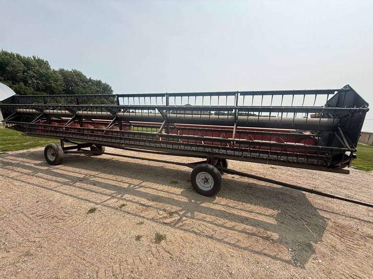 2003-model-1020-bean-head,-30’-fore-and-aft,-full-poly-underneath,-double-drive-image-2