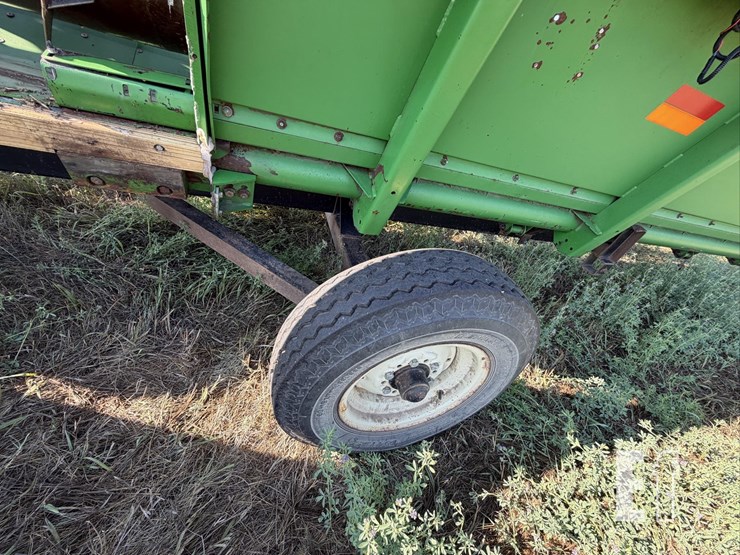 2004-john-deere-630f-image-6