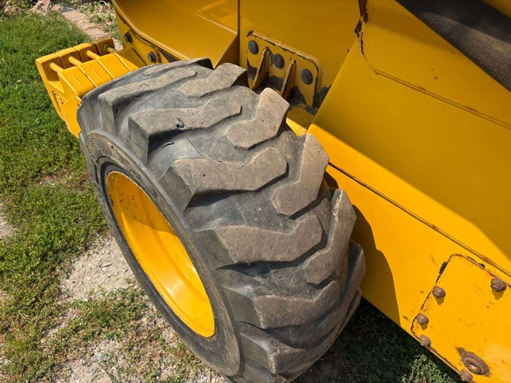 2001-john-deere-260-image-15