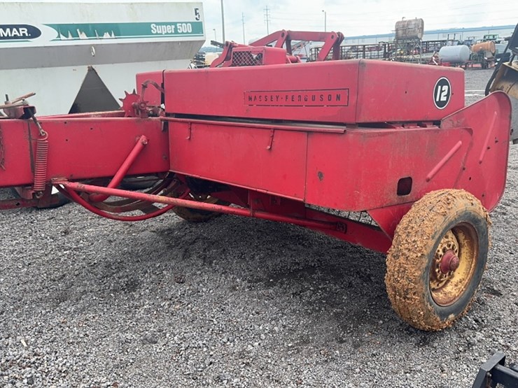 massey-ferguson-12-image-5