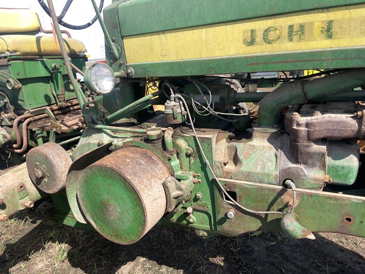 john-deere-620-image-22