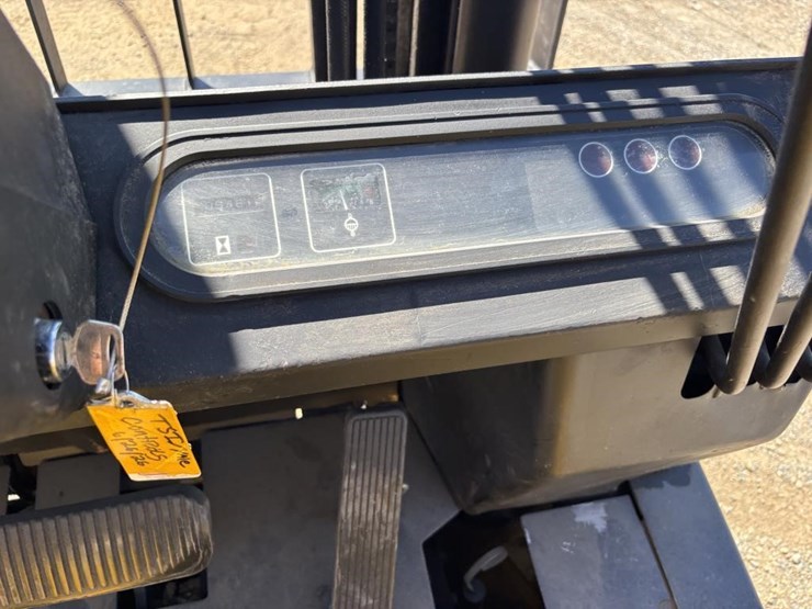 yale-glp50-forklift-image-22
