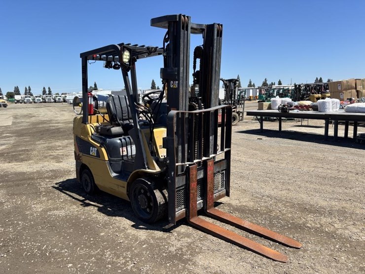 2016-caterpillar-2c6000-image-2