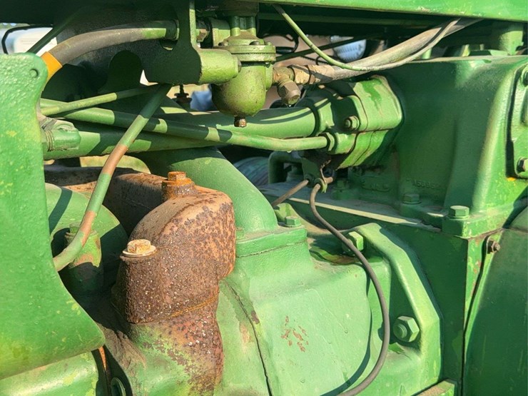 john-deere-620-image-34