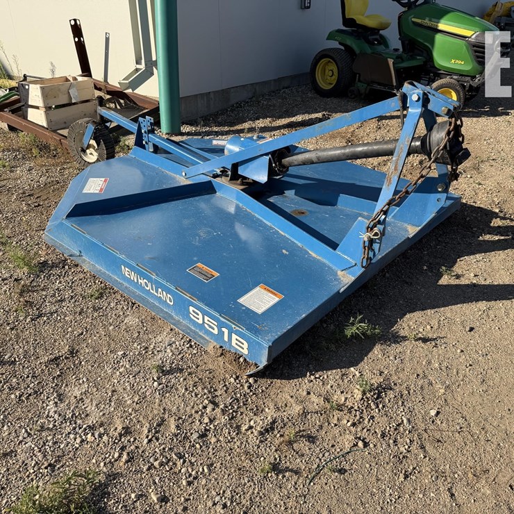 NEW HOLLAND 951B