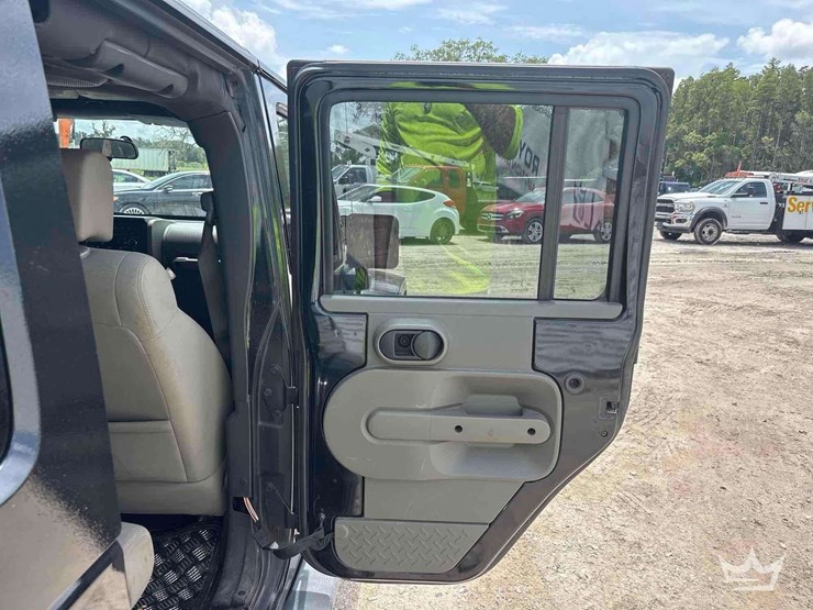 2008-jeep-wrangler-image-21