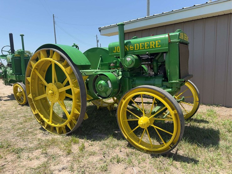 john-deere-d-image-8
