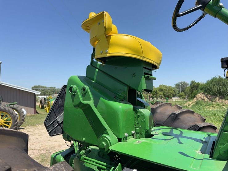 john-deere-3020-image-41