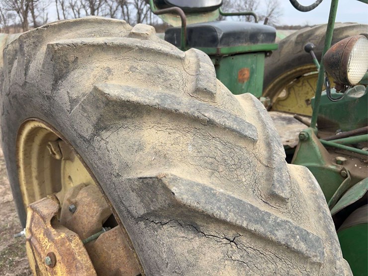 john-deere-48-image-35