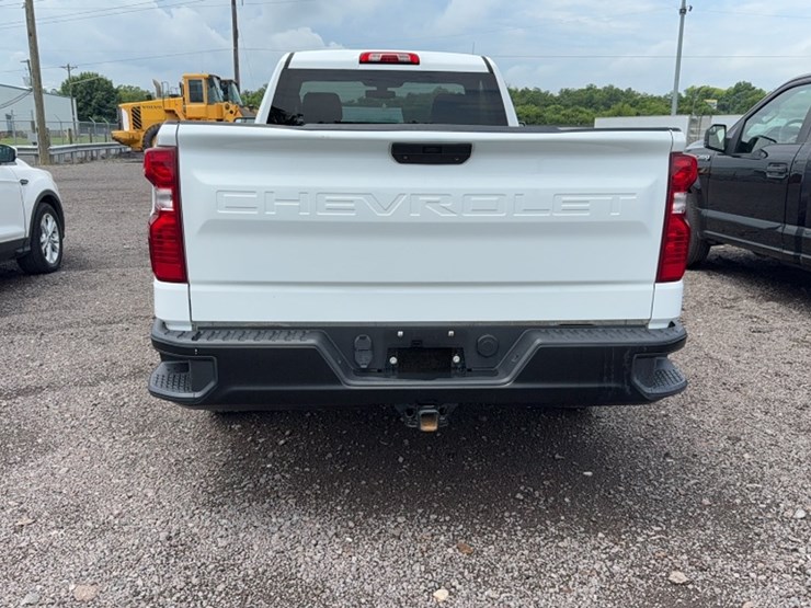 2021-chevrolet-1500-image-9