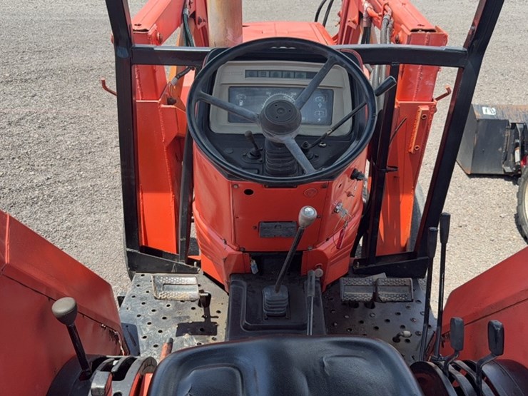 kubota-m4950-image-11