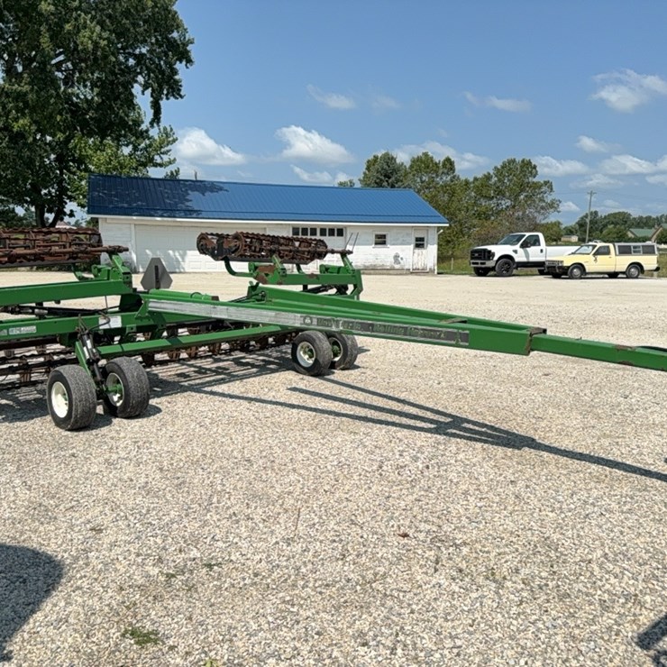 UNVERFERTH ROLLING HARROW II