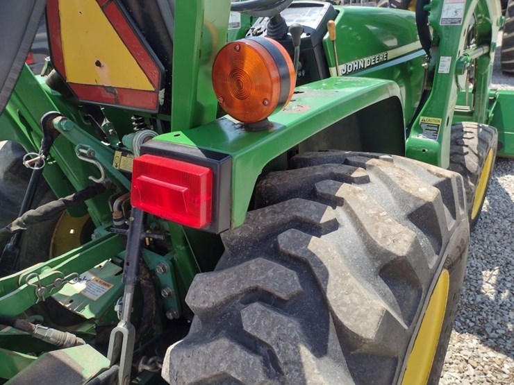 john-deere-790-image-23