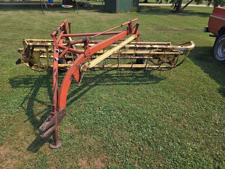 new-holland-256-image-2