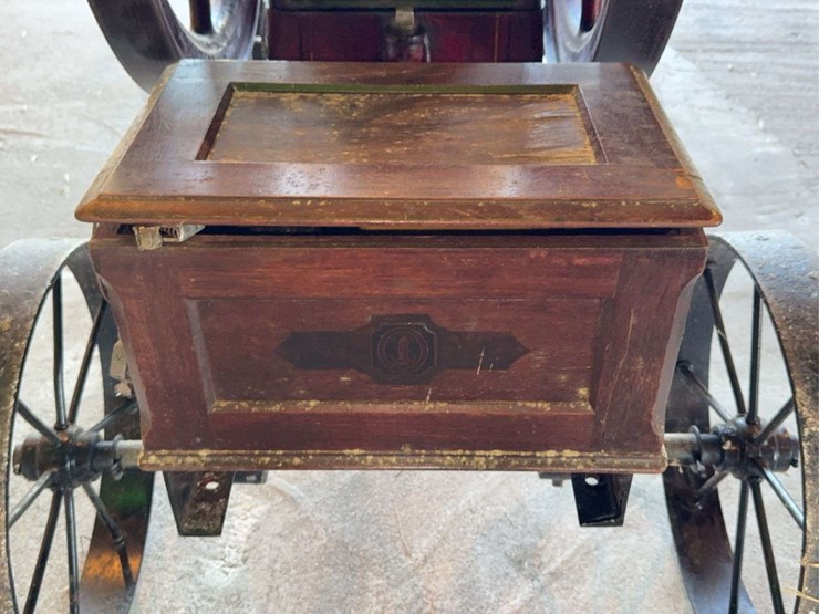 "rare"-stover-john-deere-plow-company-4-horse-hit-and-miss-engine-and-cart-image-17