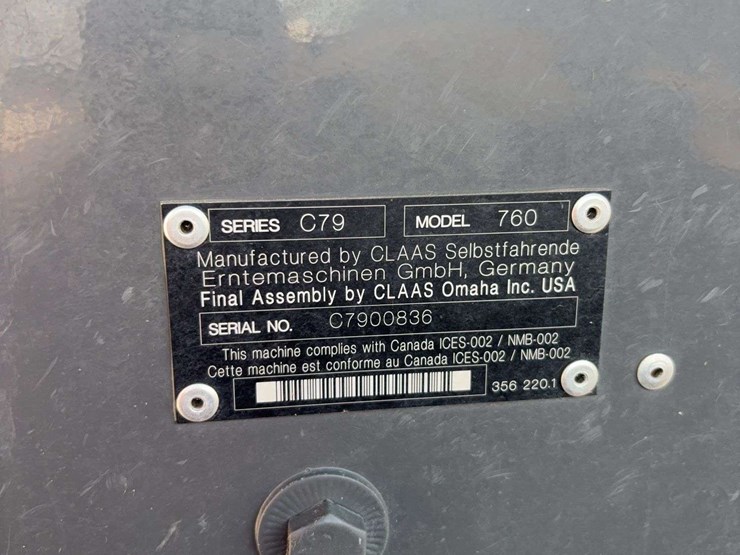 2021-claas-lexion-760-image-50