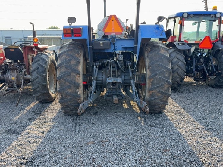 new-holland-ts100-image-9