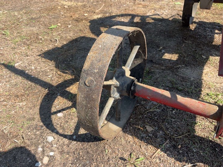 monitor-5-horse-hit-and-miss-engine-with-cart-image-37