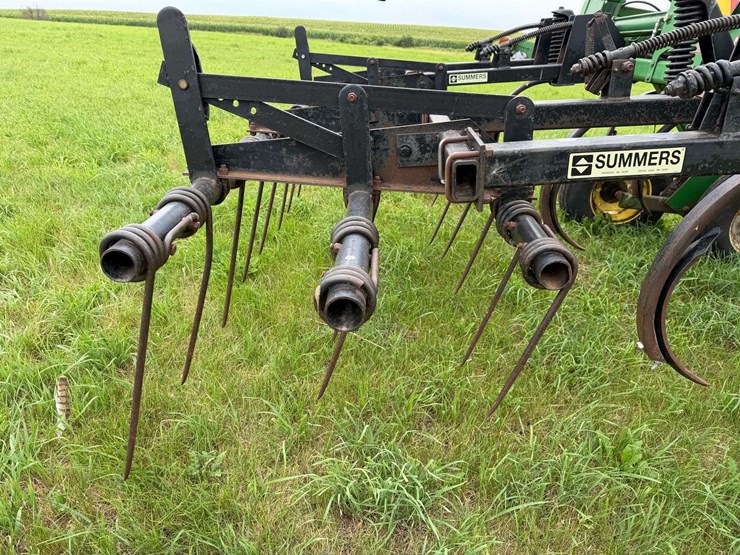 john-deere-680-image-21