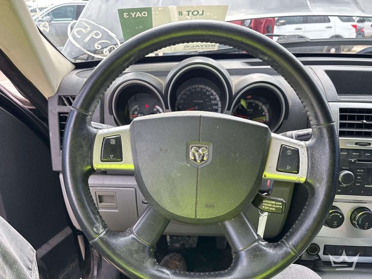 2007-dodge-nitro-image-13