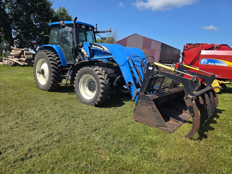 2003-new-holland-tm155-image-3