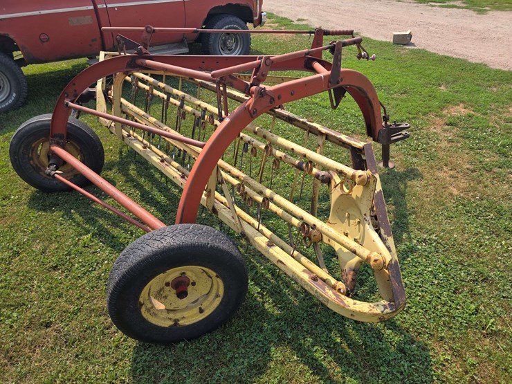 new-holland-256-image-18