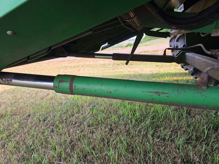 2003-john-deere-9650-sts-image-30