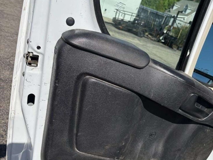 2017-ram-promaster-1500-image-5