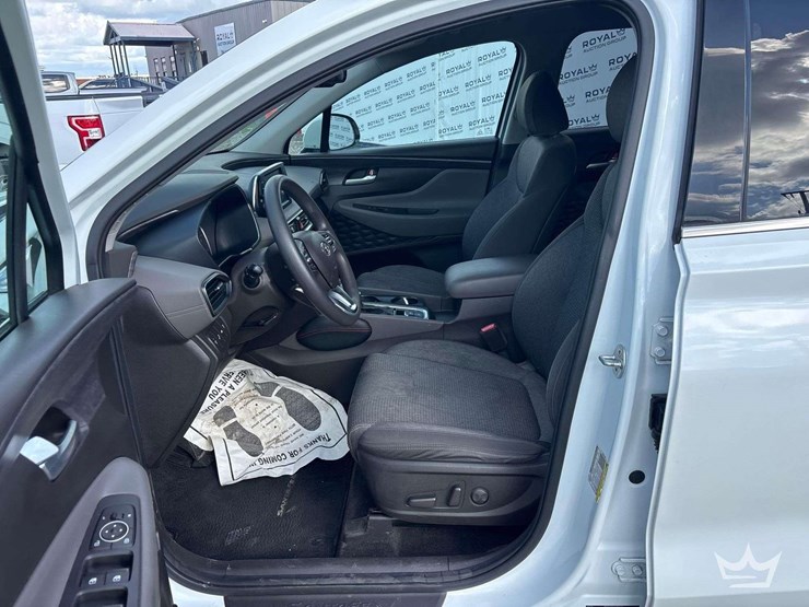 2019-hyundai-santa-fe-image-11