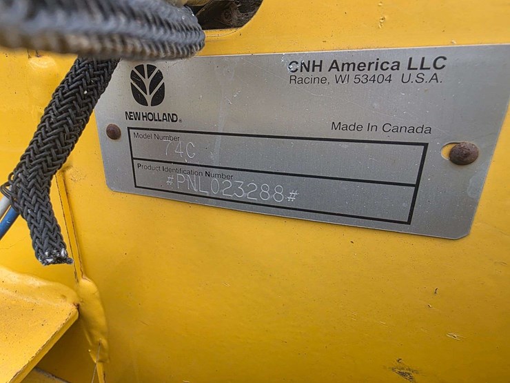 new-holland-74c-image-19
