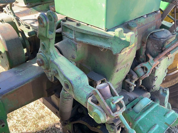 john-deere-720-image-46