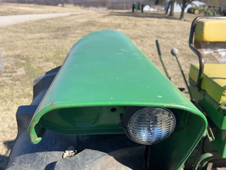 john-deere-720-image-35