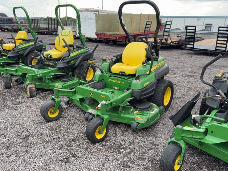 john-deere-z830a-image-1
