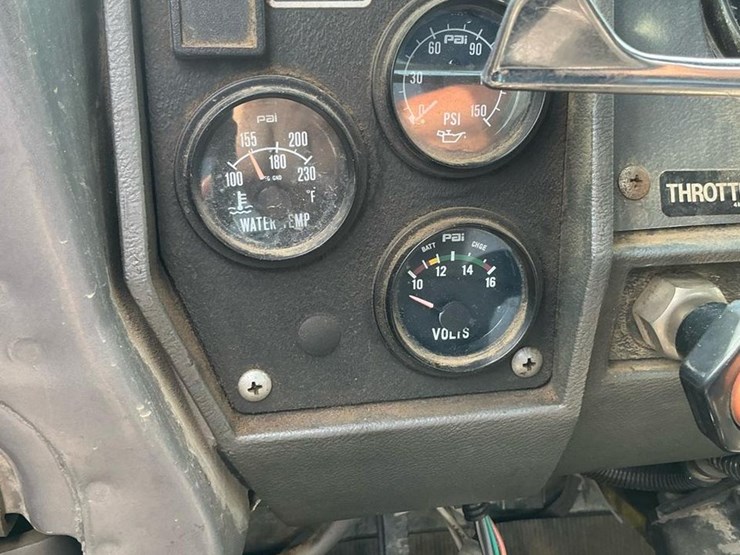 1994-mack-rd688s-image-24