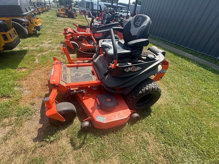 2020-bad-boy-maverick-zero-turn-mower,-139-hours,-747cc-kohler-engine,-60-deck,-fully-serviced-and-r-image-4