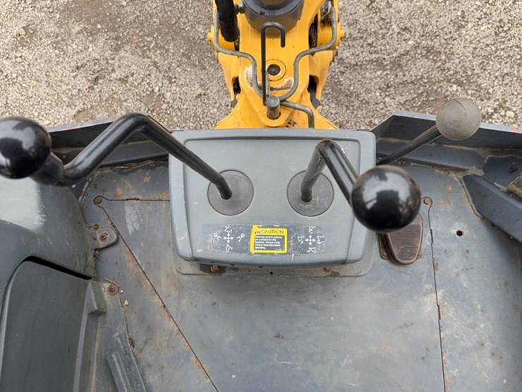 deere-310j-image-14