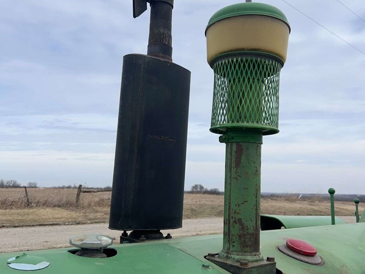 john-deere-730-image-15