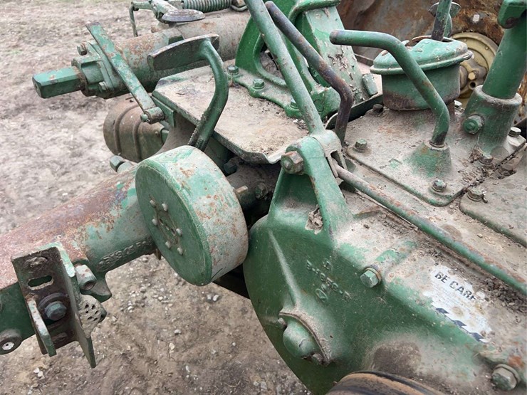 john-deere-model-b-image-26