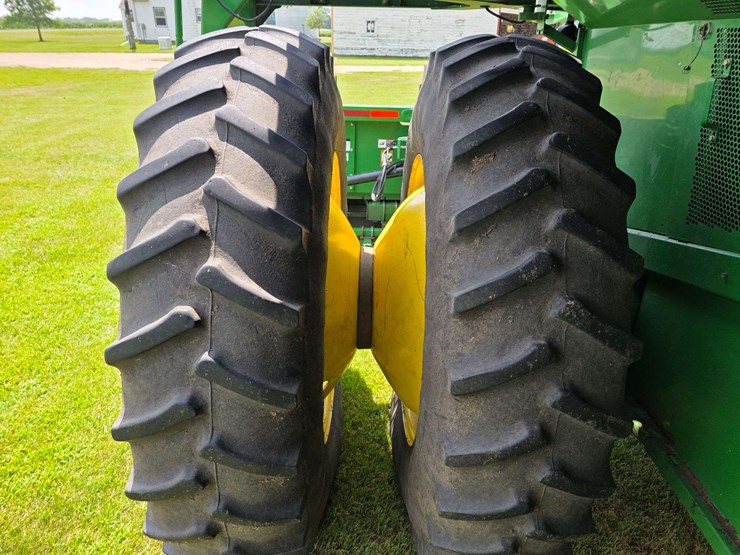 2007-john-deere-9760-sts-image-20