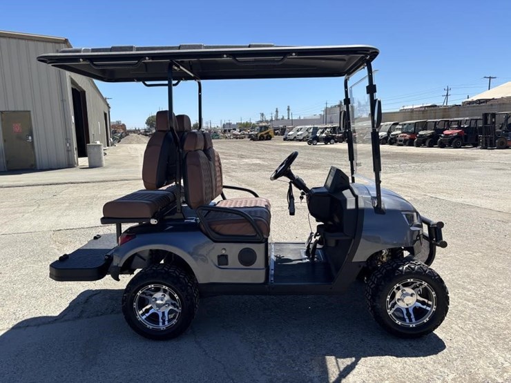 2026-sdg-electric-utility-cart-image-7