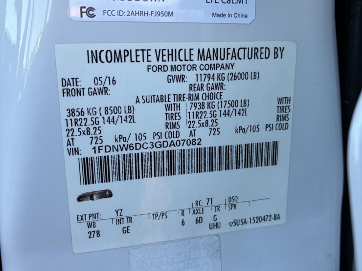2016-ford-f650-xlt-image-23