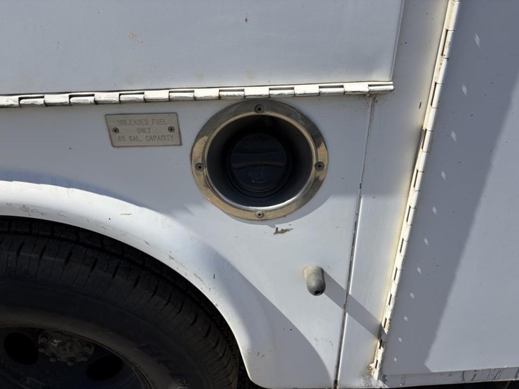 2004-ford-f350-image-6