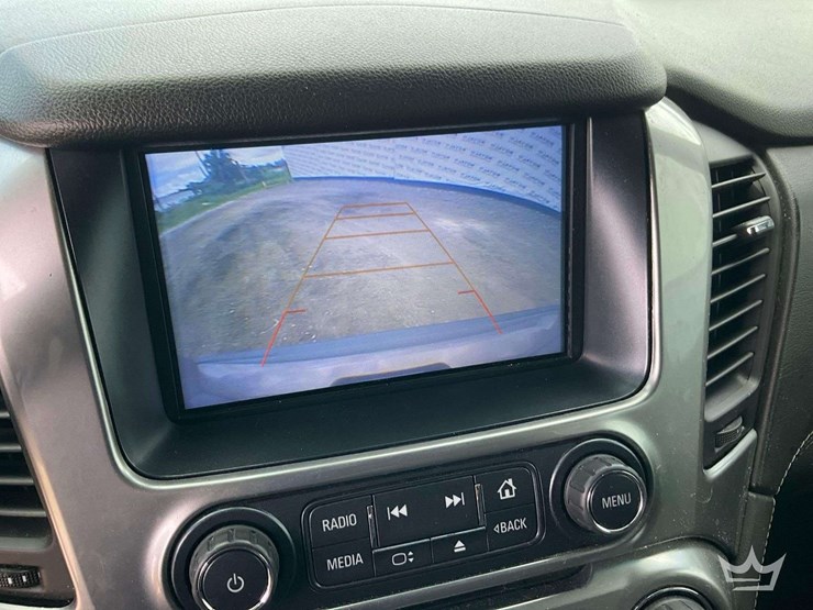 2018-chevrolet-tahoe-image-34