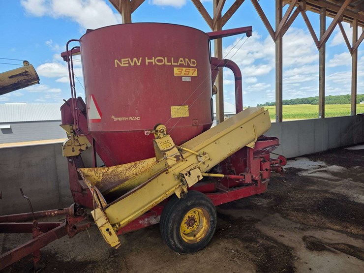 new-holland-357-image-4