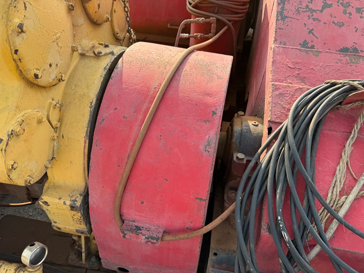 ideco-214-duplex-mud-pump-p/b-caterpillar-d353e-engine,-skidded-image-10