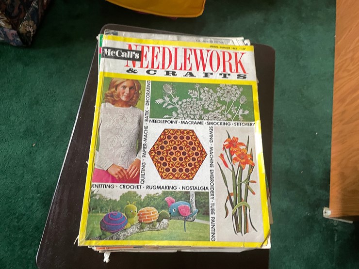 #7329-•-needlework-books-image-3