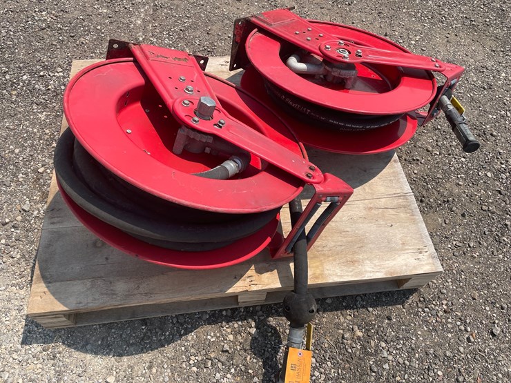 #4591-•-(2)-hose-reels-image-8