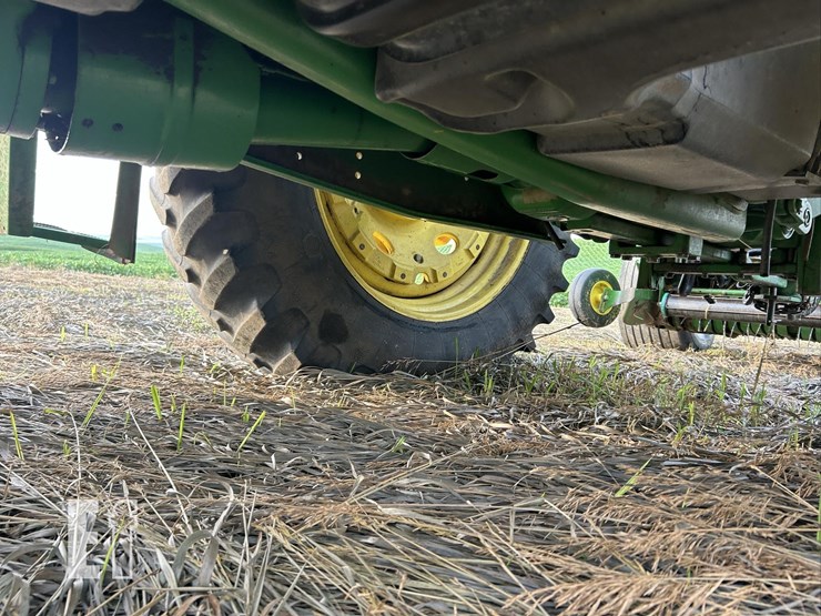 2008-john-deere-7230-premium-image-47