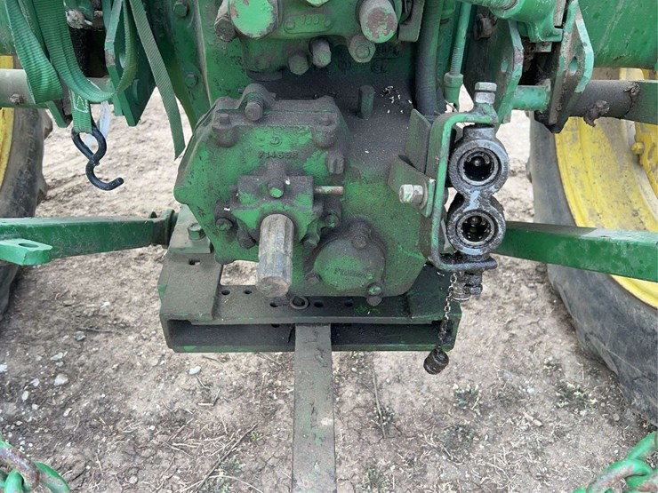 john-deere-70-image-43